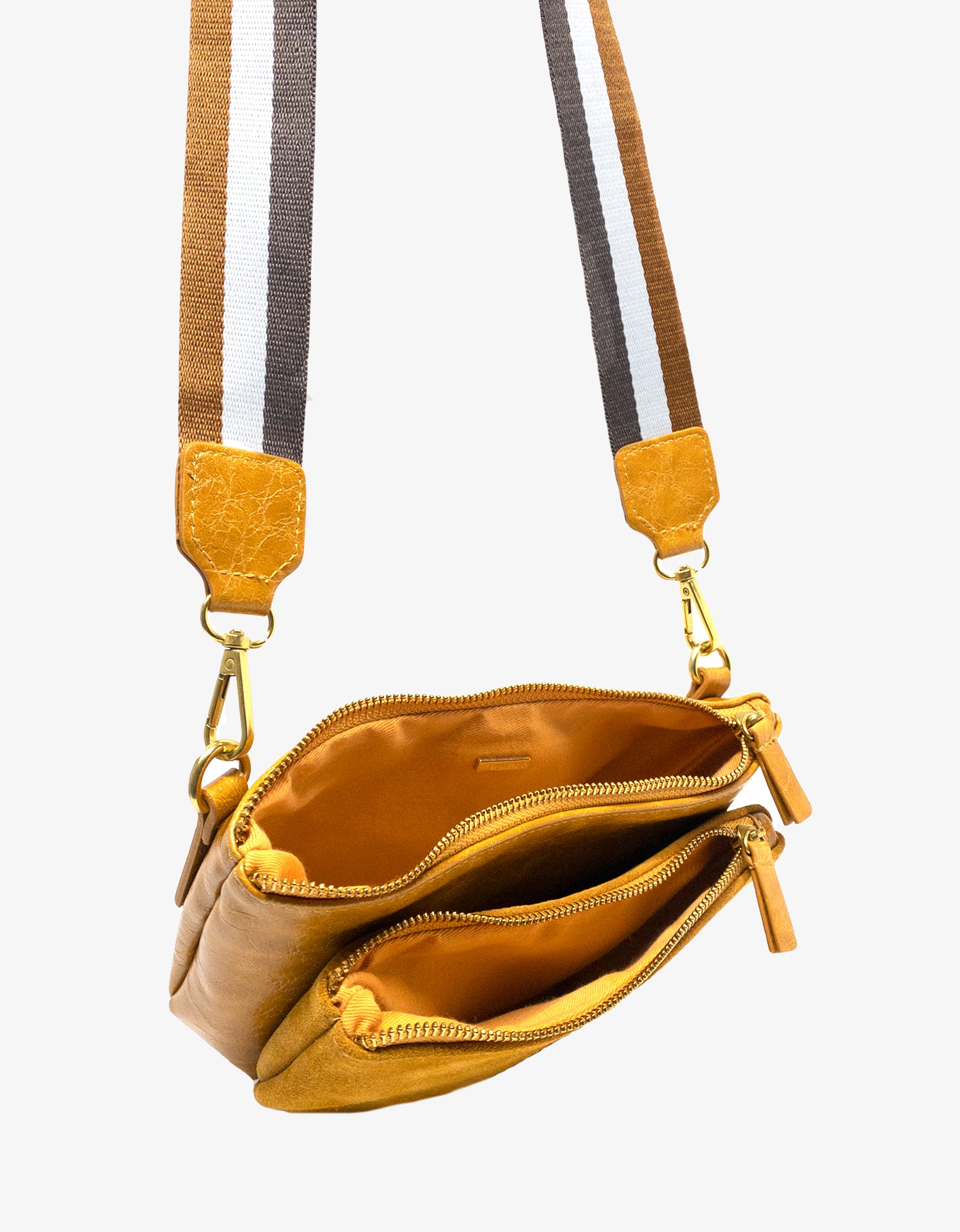 ふるさと納税 LEO CONVERTIBLE CROSSBODY SLING AND BELT BAG LARGE WAXED バッグ