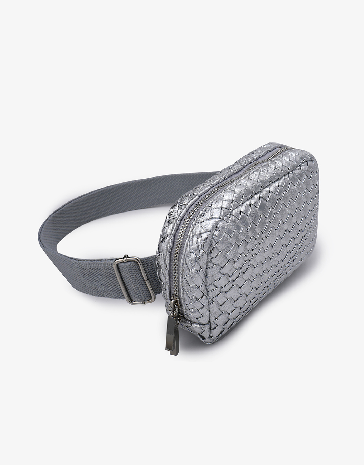 EVERLEIGH WOVEN BELT BAG SILVER