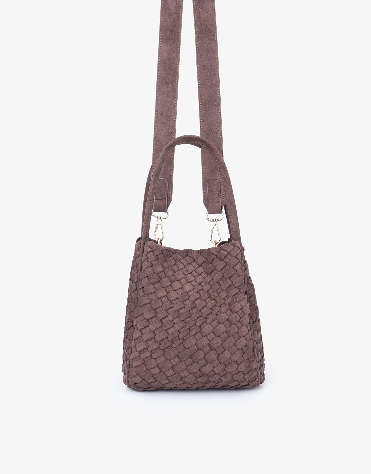 Brown woven handbag with crossbody strap_Remi and Reid