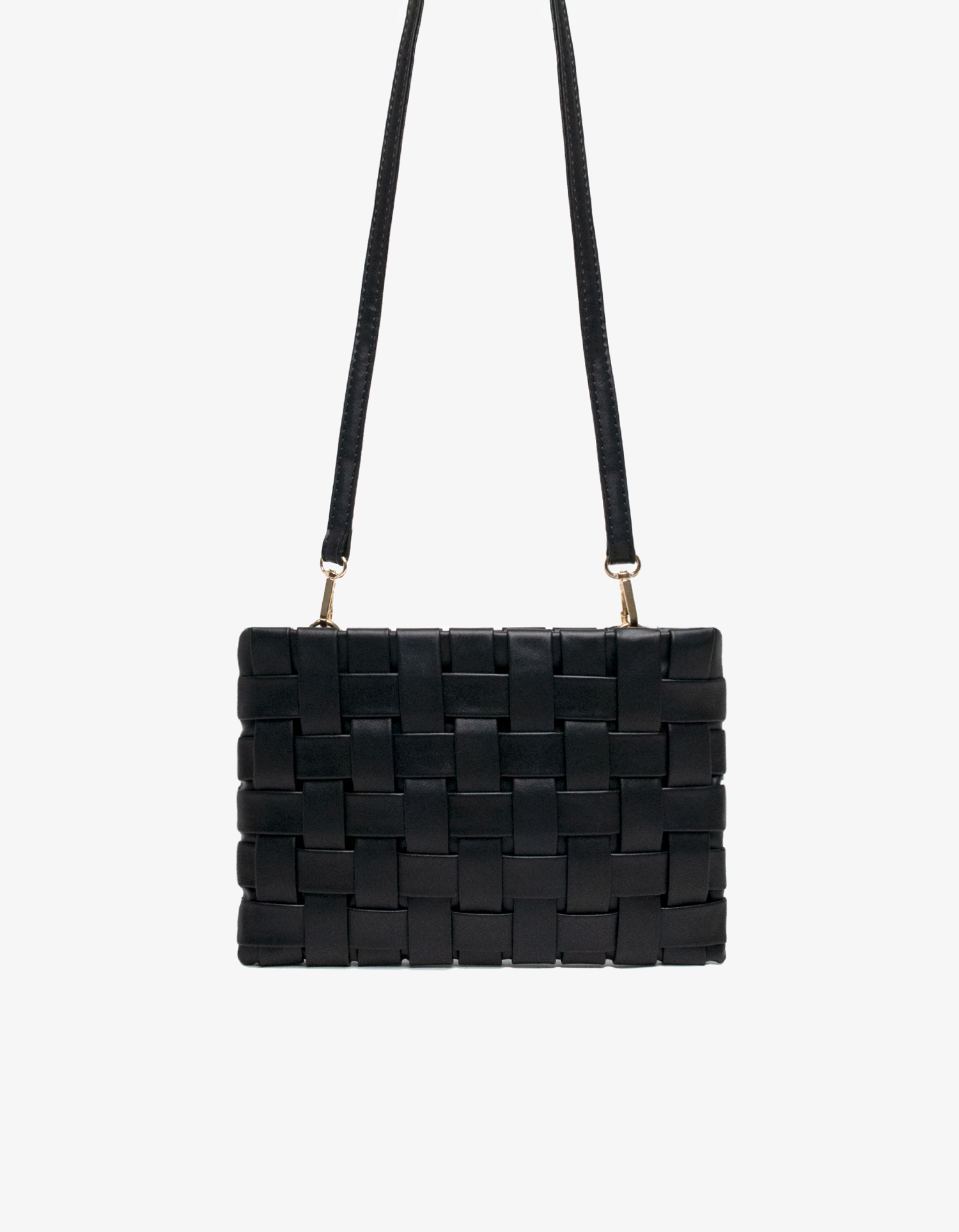 Lindy clutch woven in black with adjustale crossbody strap by Remi and Reid.