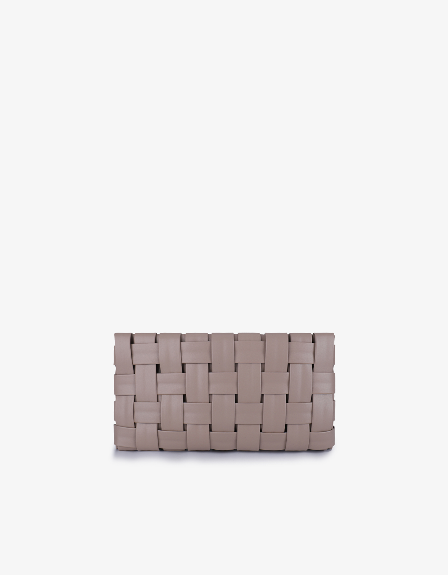 A light tan woven clutch with a closed top zipper by Remi and Reid.