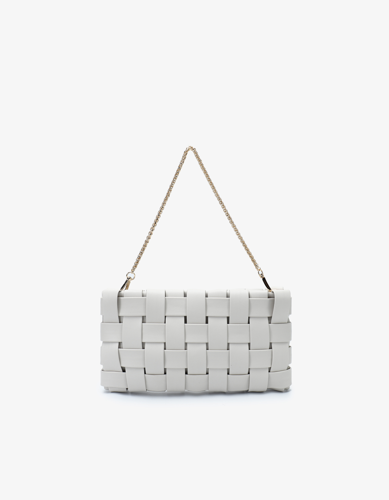 White woven handbag with a chain strap by Remi and Reid.