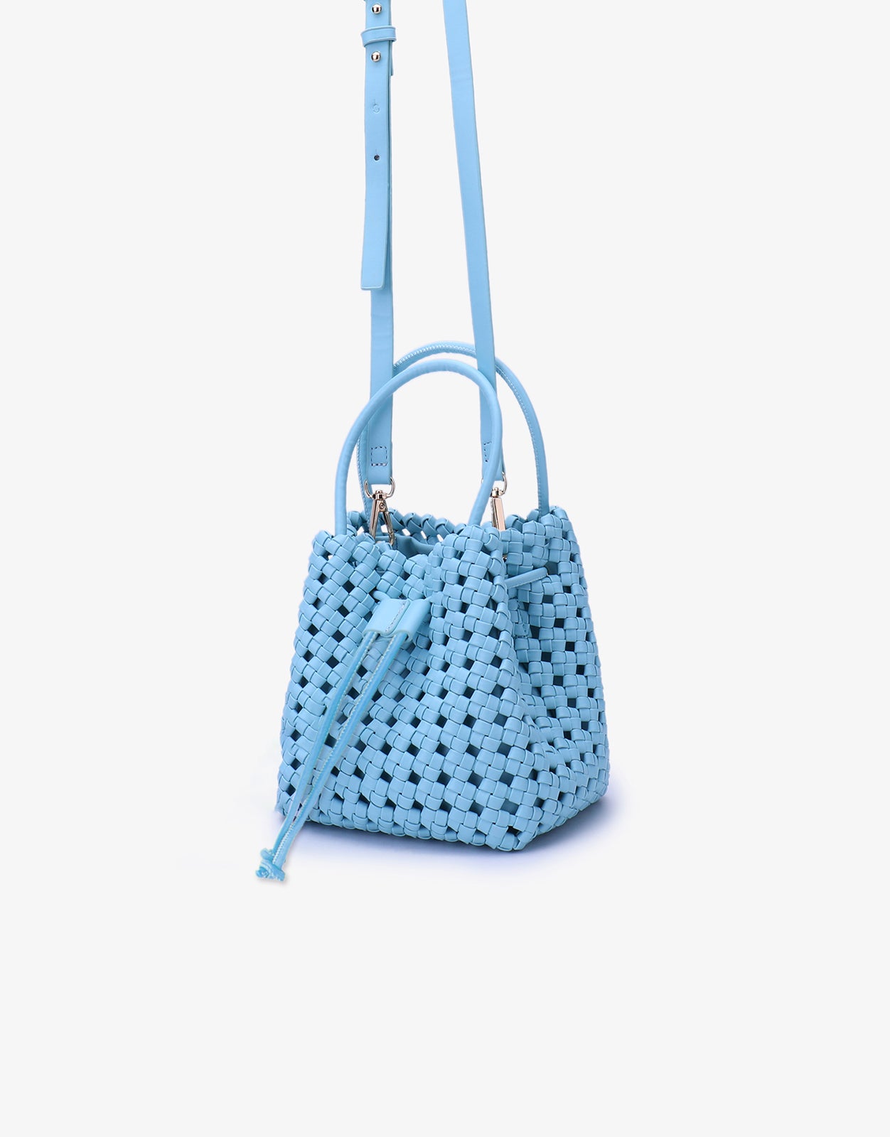 PERRIE BUCKET MINI WOVEN SQUARE SKY BLUE