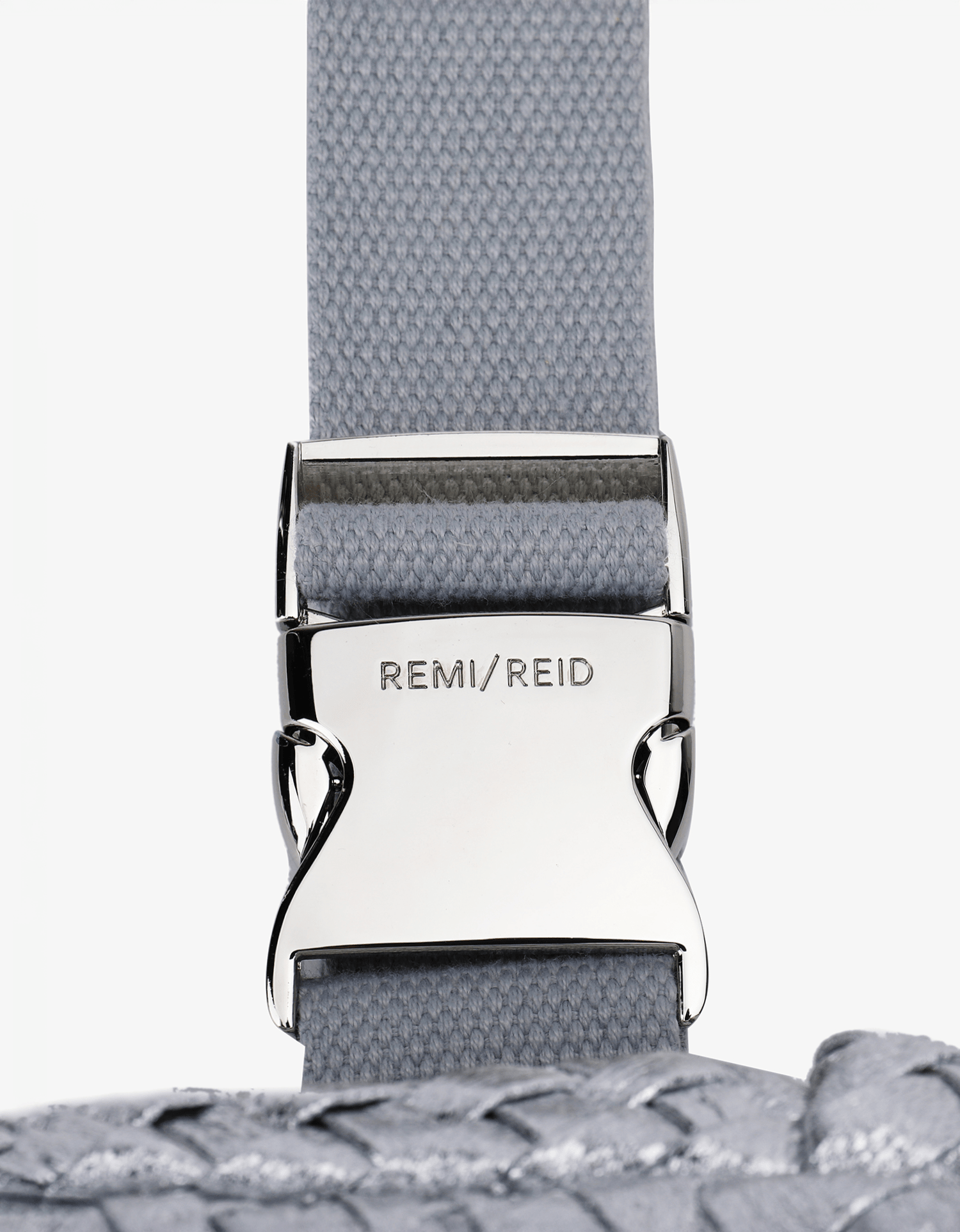 EVERLEIGH WOVEN BELT BAG SILVER - REMI/REID