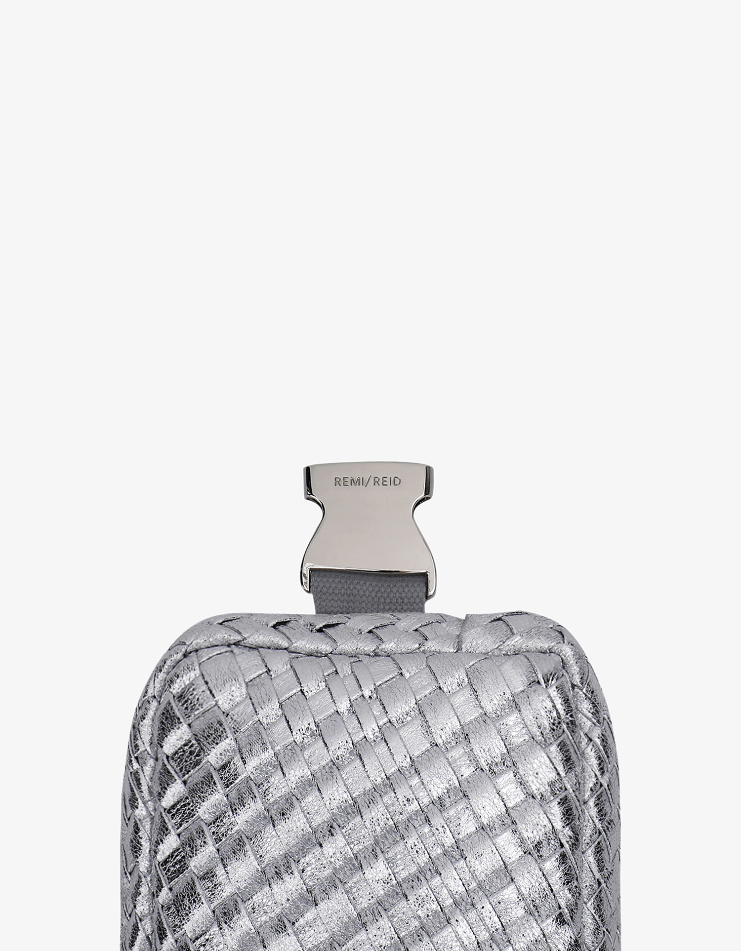 EVERLEIGH WOVEN BELT BAG SILVER - REMI/REID