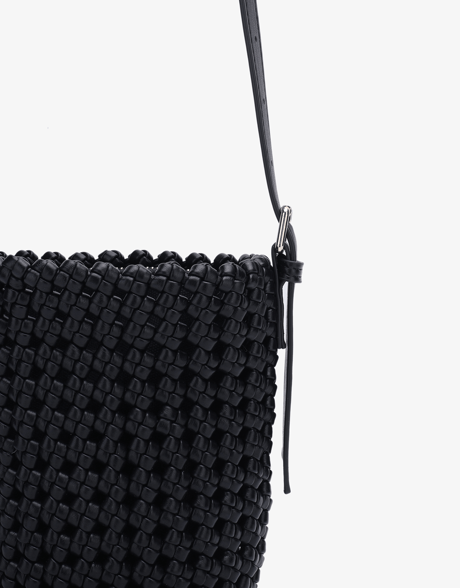 KALANI WOVEN BUCKET BAG MINI BLACK - REMI/REID