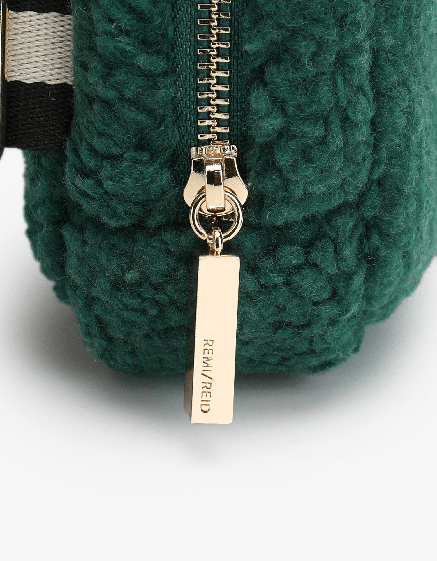 LIBBIE FLEECE BELT BAG GREEN - REMI/REID