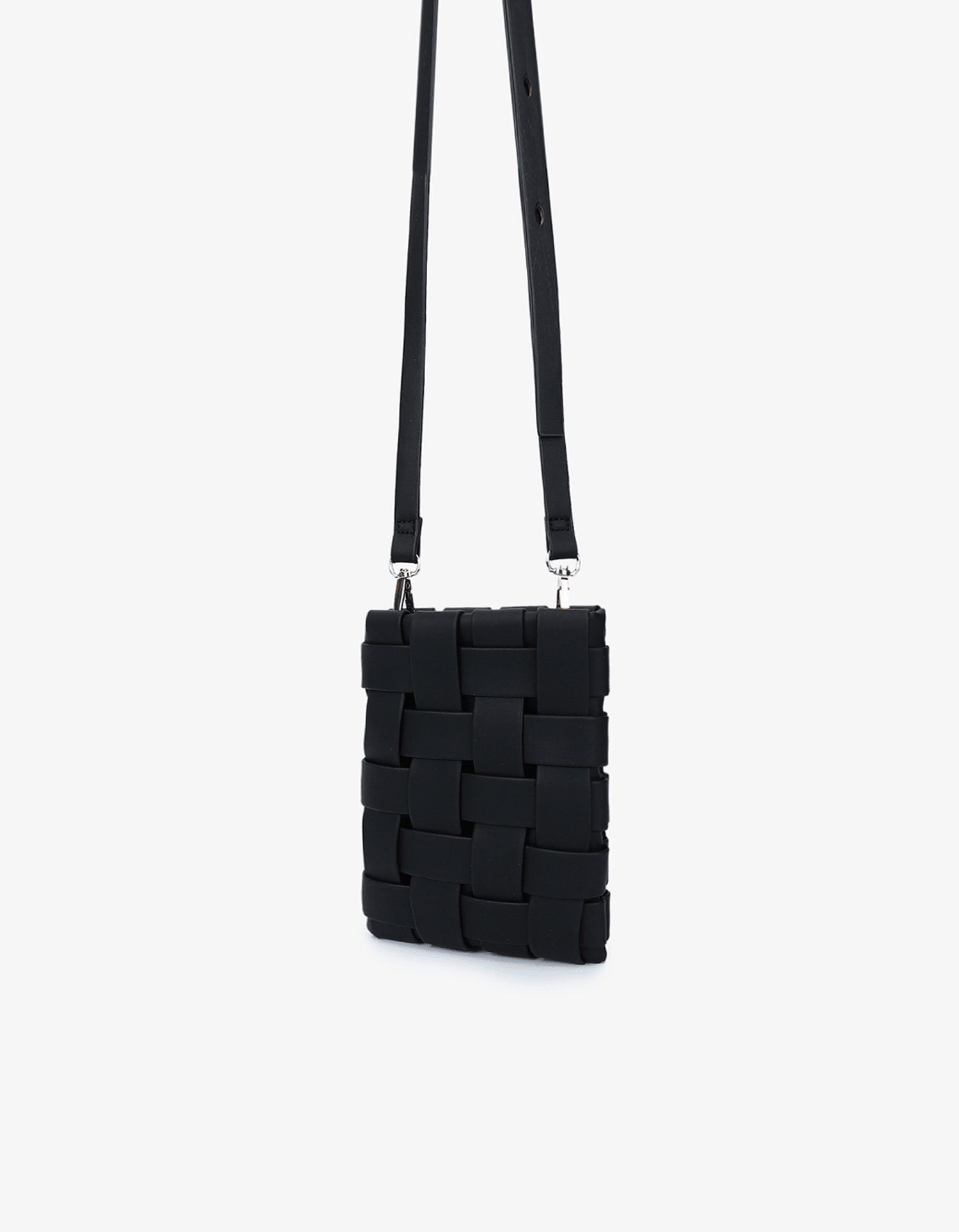 LINDY WOVEN CELLPHONE BLACK - REMI/REID