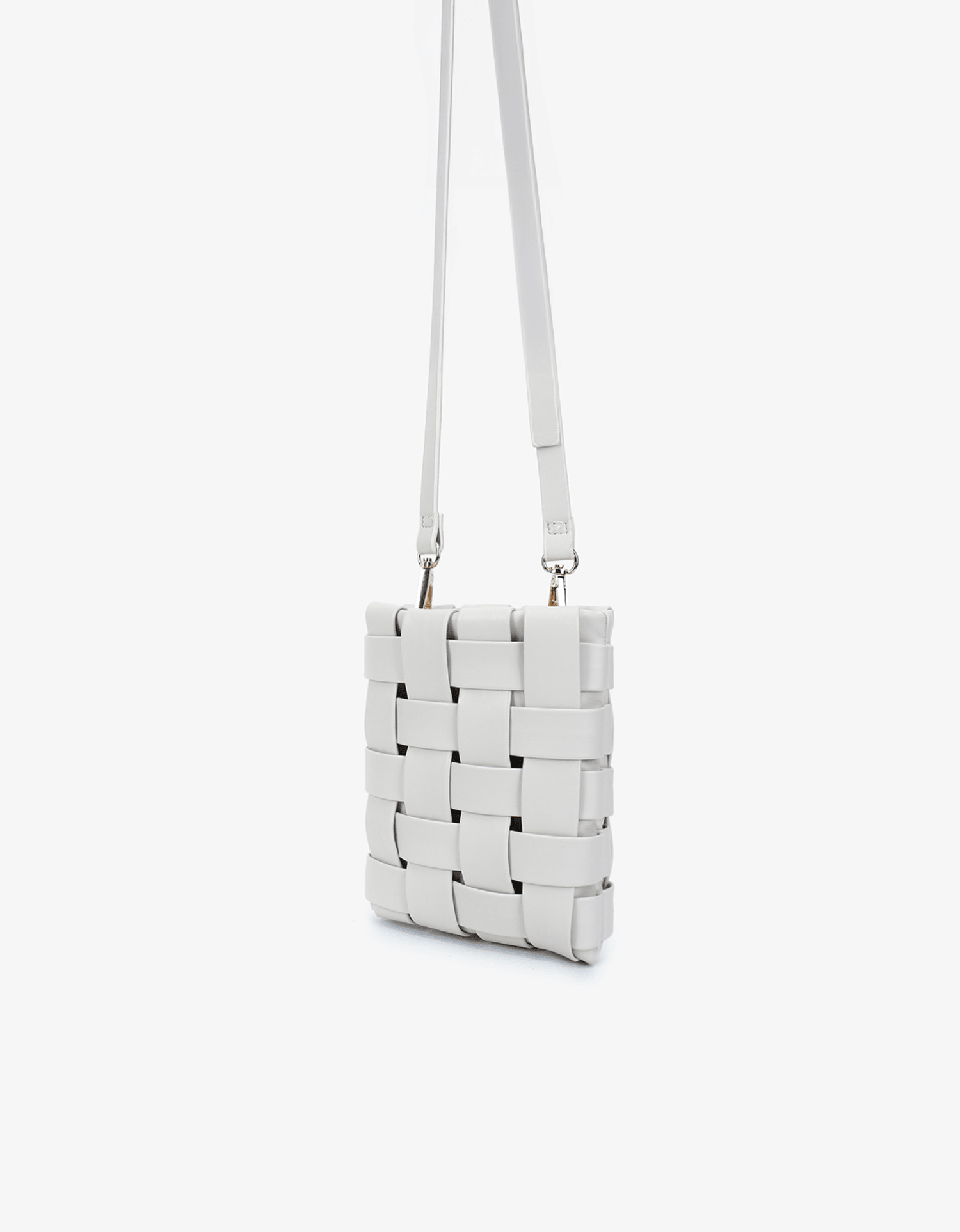 LINDY WOVEN CELLPHONE OFF - WHITE - REMI/REID