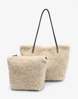 AKIMBO EAST WEST TOTE SHEARLING CREAM